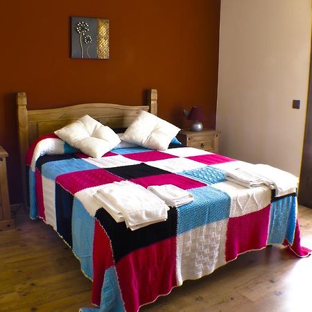 Apartamentos Rurales El Calama Zarza De Granadilla Exteriör bild