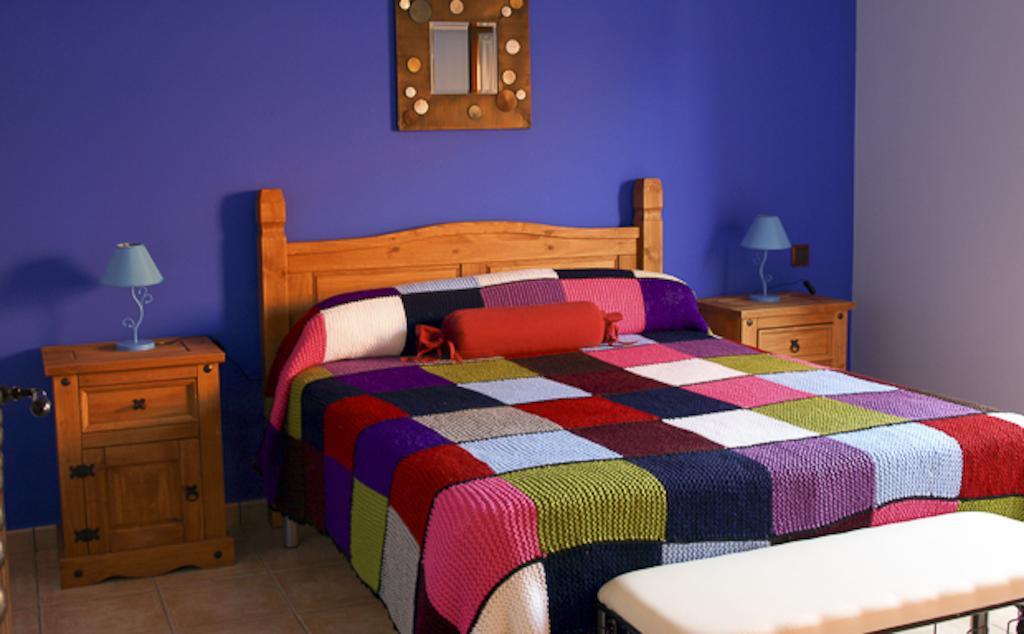 Apartamentos Rurales El Calama Zarza De Granadilla Rum bild