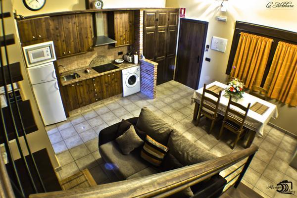 Apartamentos Rurales El Calama Zarza De Granadilla Exteriör bild